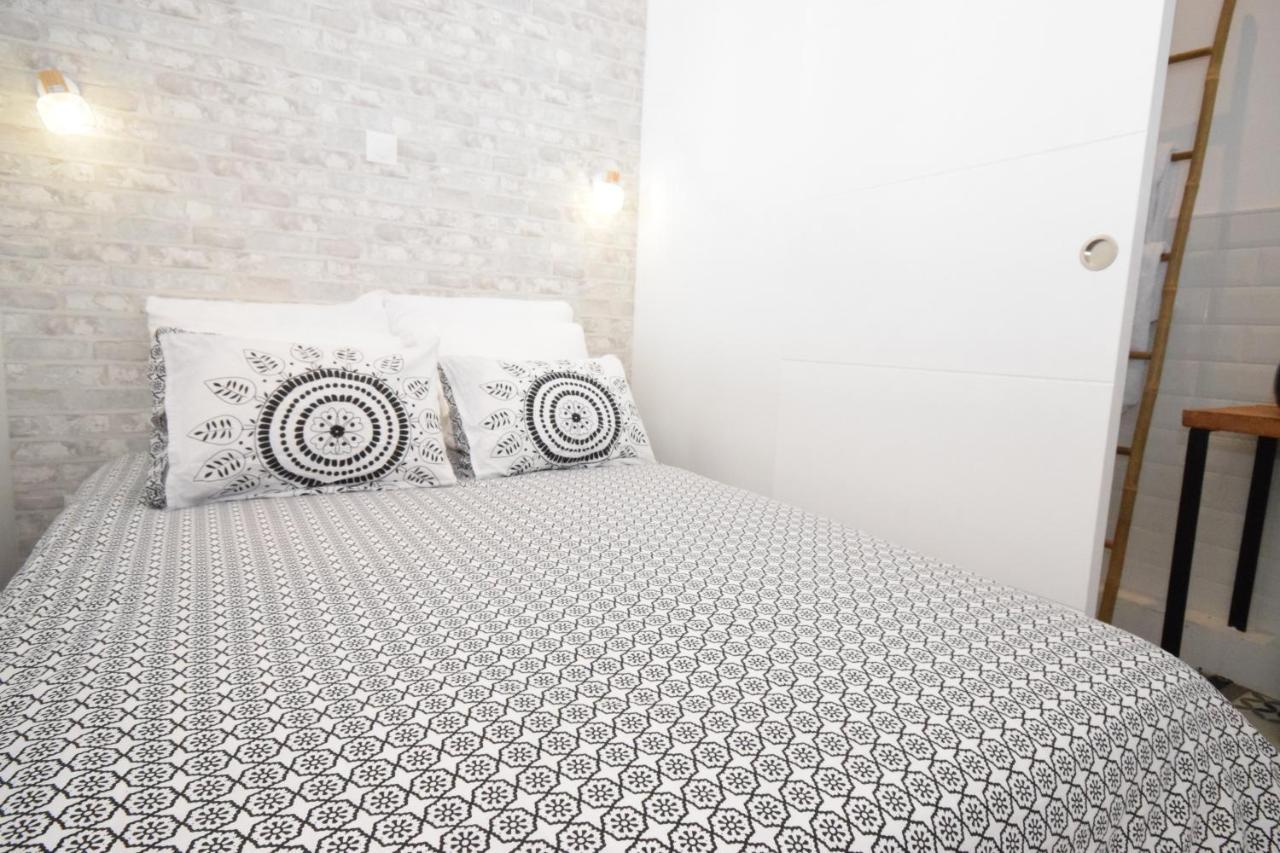 Chic Appart Design - Hyper Centre - Tramway - Free Wifi - Lerelaisdodile12 Валансьен Экстерьер фото
